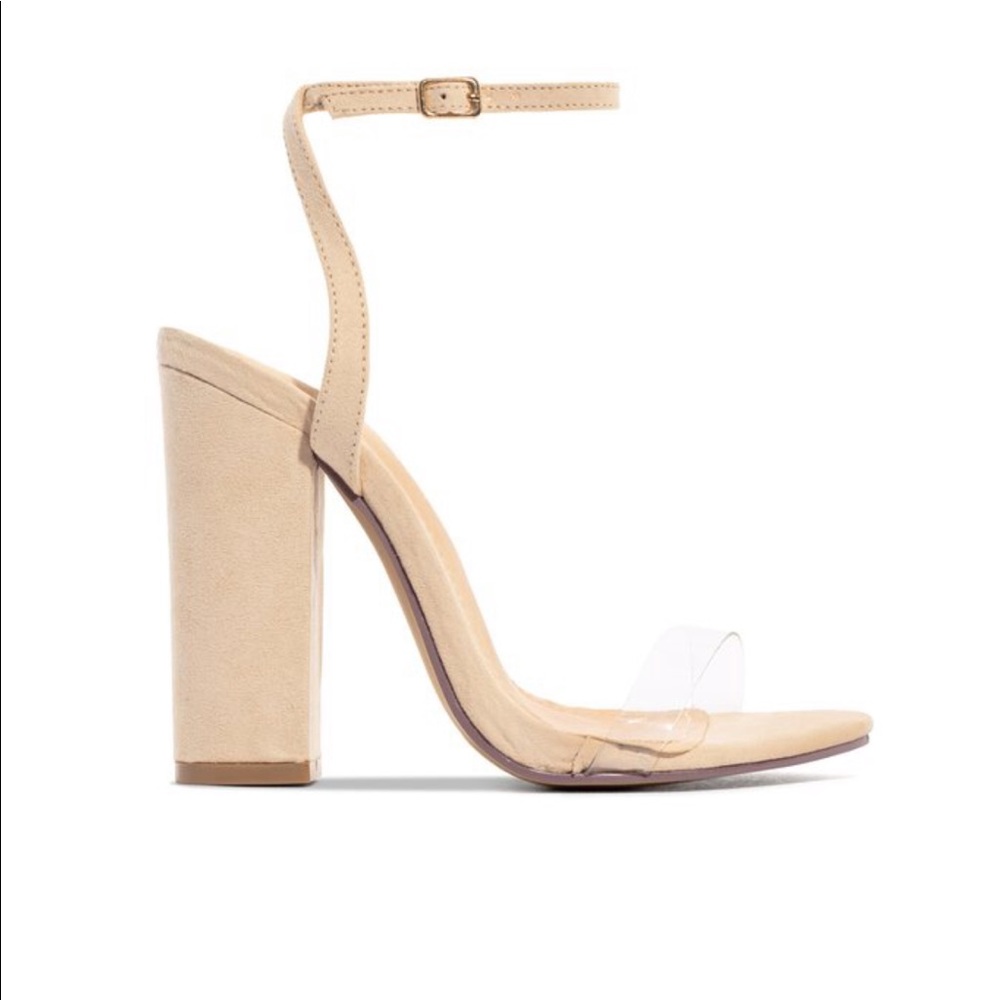 Miss Lola nude heels